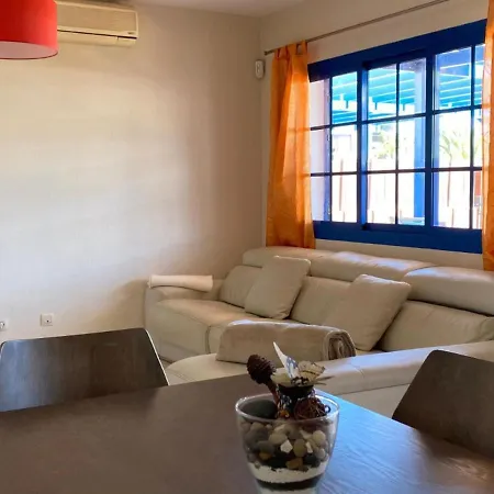 Maria Luisa 빌라 *