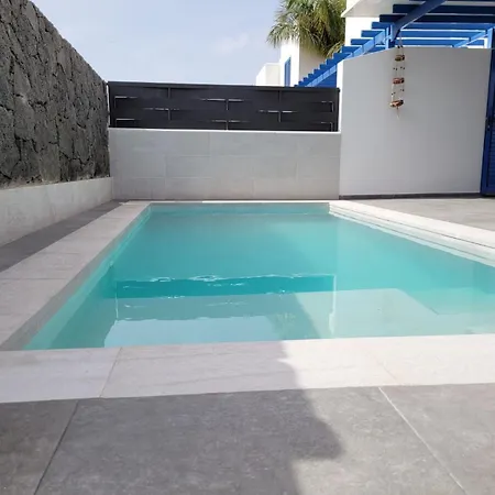 Maria Luisa * Playa Blanca (Lanzarote)
